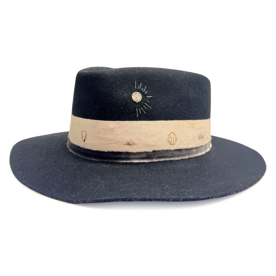 Hats dominique cohen | Big Kiss, A Felt Sloped Fedora, In Black