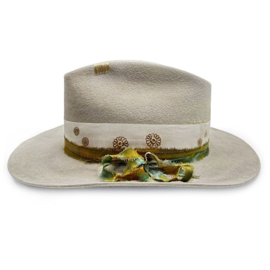 Hats dominique cohen | Joy, A Felt Cowboy, In Silver Belly